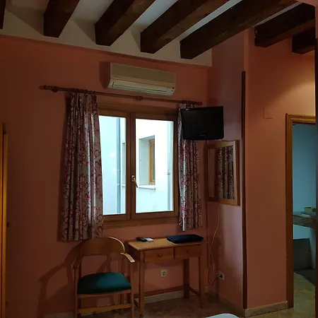 San Miguel מלון 2*