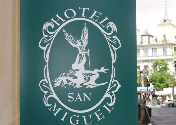 מלון San Miguel 2*