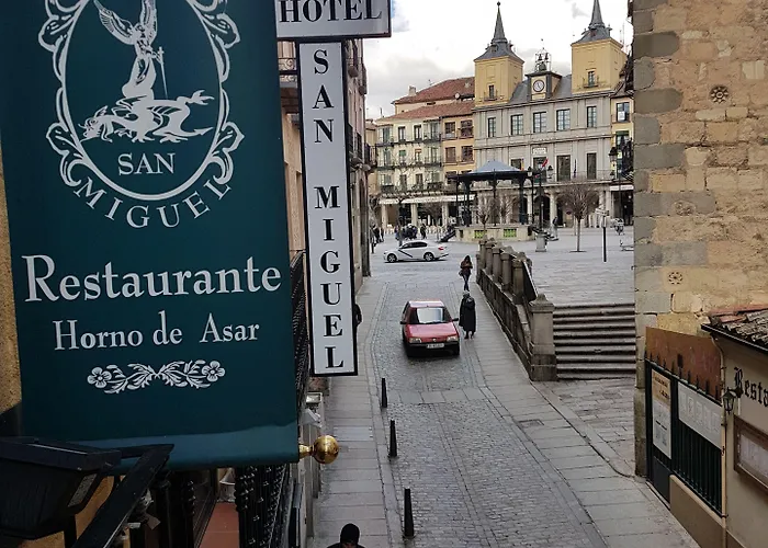 San Miguel 2* סגוביה